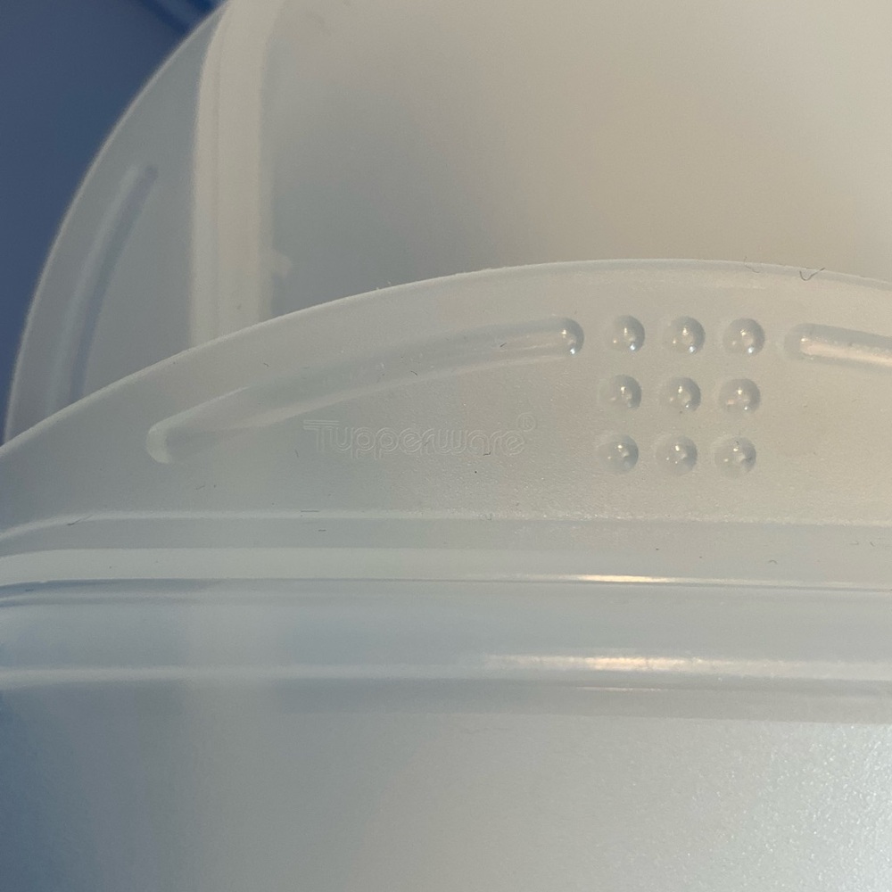 TUPPERWARE Stackable Container Set 3 Clearish Containers 1 Blue Lid - Picture 6 of 6
